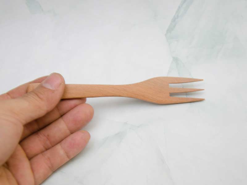 Nĩa 14×2.5cm 4