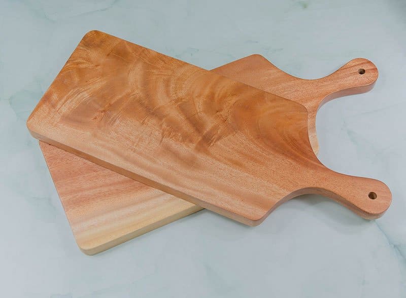 Thớt chữ nhật có tay cầm 17x44cm