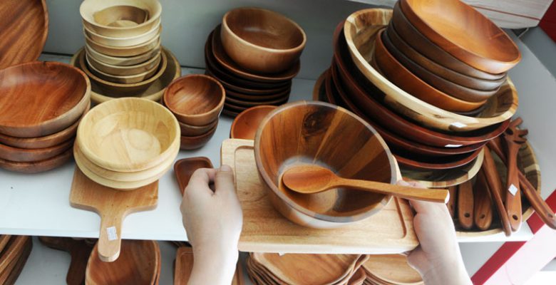 Khay chữ nhật 13x22cm 24 khay go co khe cam 2