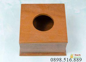 Hop khan giay vuong 13.5x8.5