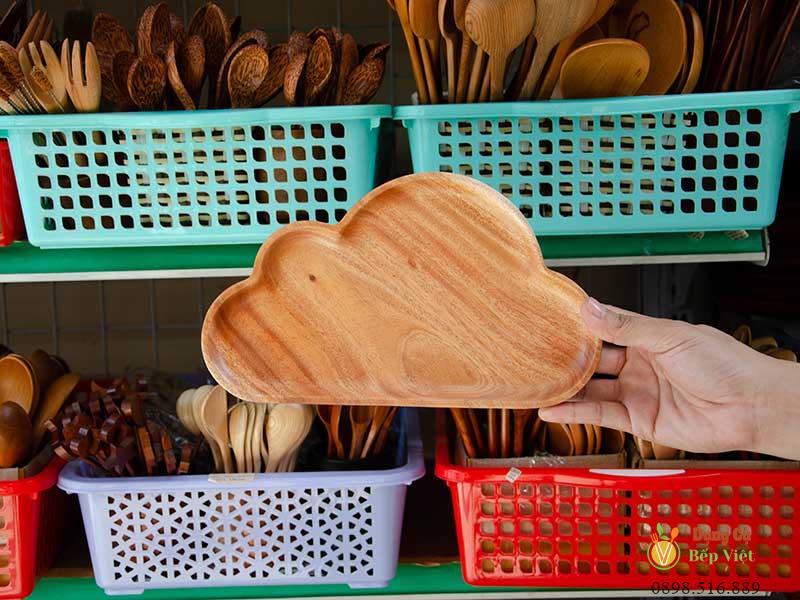 Khay gỗ hình mây 15x25.5cm VKU1-081 2 Khay gỗ hình mây 15x25.5cm VKU1-081 - Ảnh 2