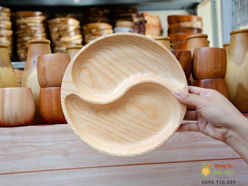 Khay gỗ tròn 2 ngăn hình bát quái 25cm || VKU1-080 2 Khay gỗ tròn 2 ngăn hình bát quái 25cm || VKU1-080 - Ảnh 2