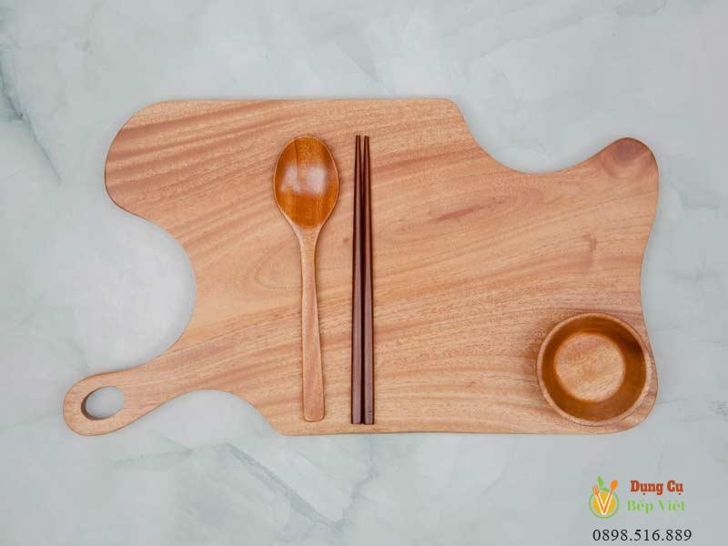 Thớt gỗ tay cầm kiểu 20.5x36cm || VKU1-T034 8 Thớt gỗ tay cầm kiểu 20.5x36cm || VKU1-T034 - Ảnh 8