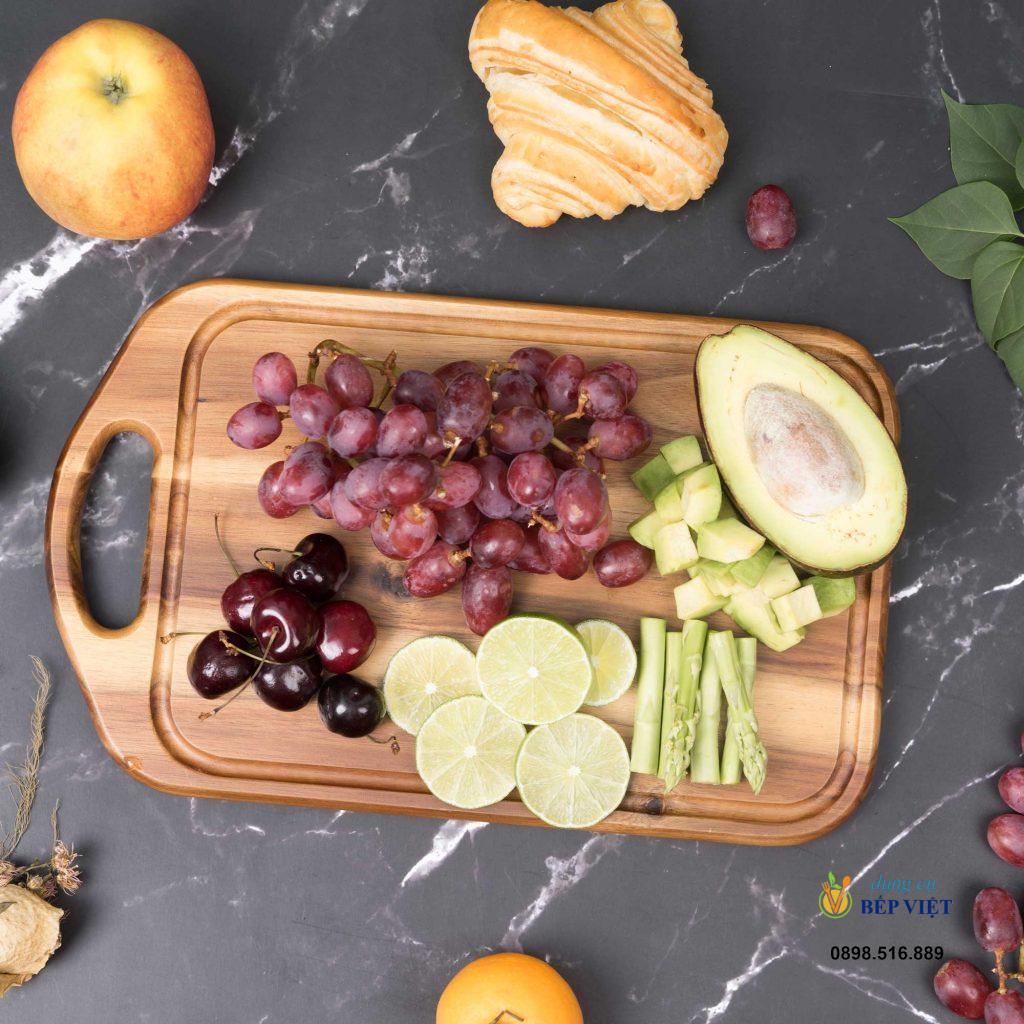 thot co quai cam go tram