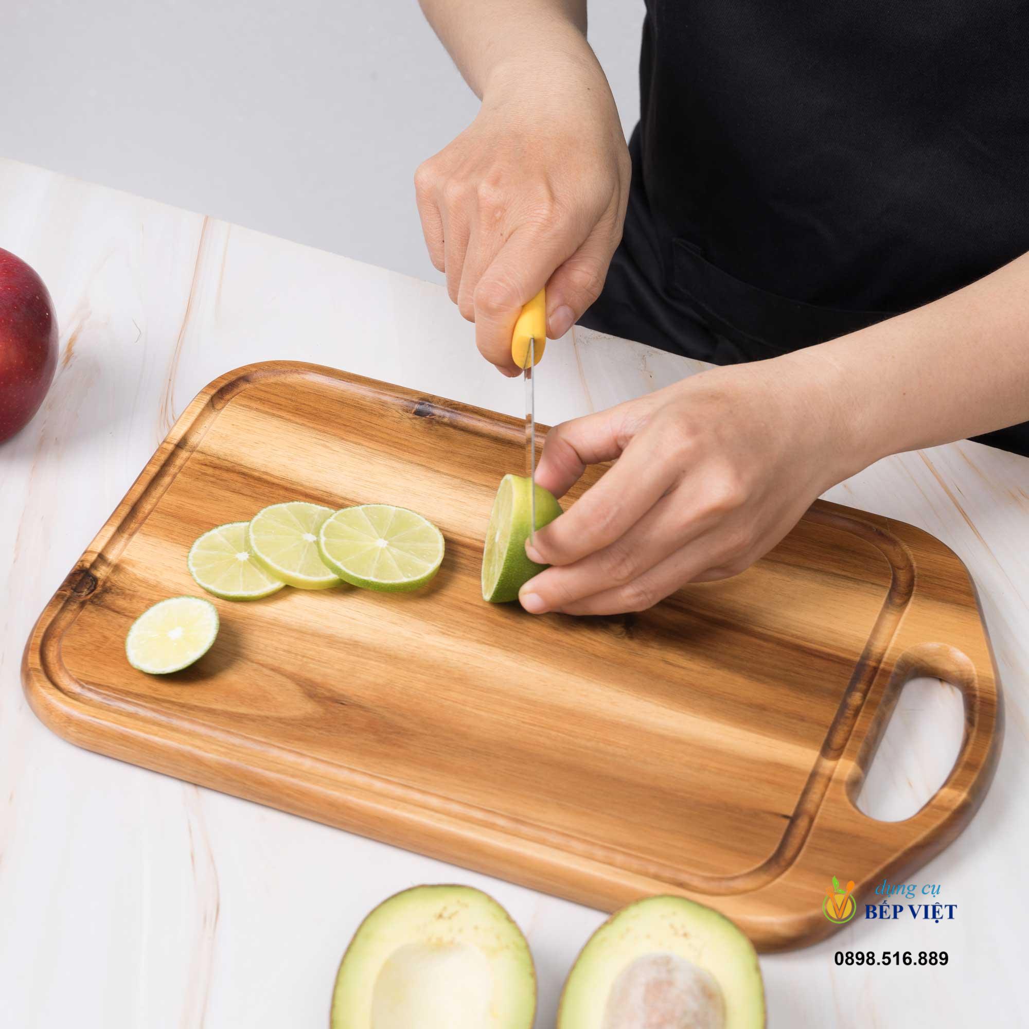 Thớt chữ nhật có quai cầm gỗ tràm 7 Thớt chữ nhật có quai cầm gỗ tràm - Ảnh 7